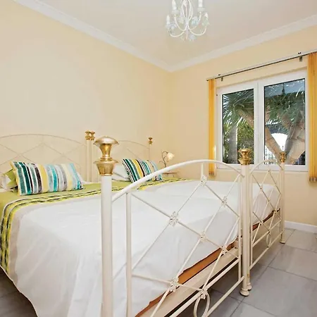 Sleeps 6 Air Con Wifi Puerto Calero